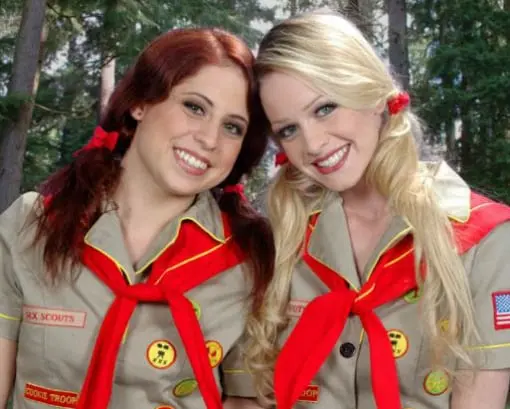 PokerGirls Scout Girls