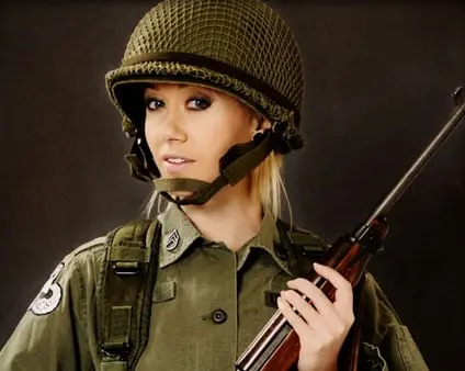 PokerGirls WW2 Girl